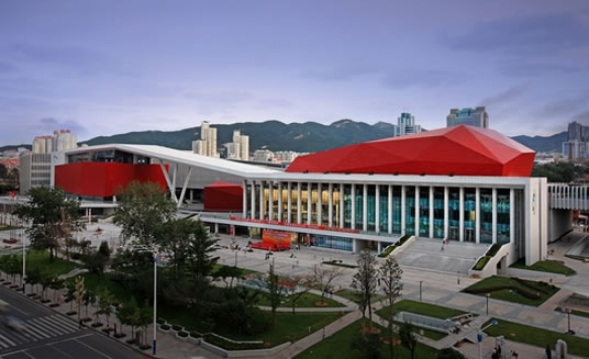 柳州市通知公告的测试信息，内容可以在后台发布编辑删除